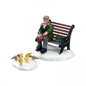 Lemax 'Feeding Pigeons' Figurine Set